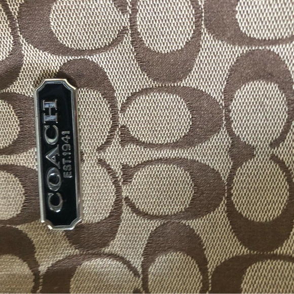 ✨BIG✨ Coach shoulder bag - Picture 3 of 7